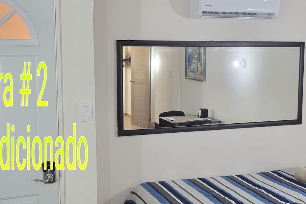 Апартаменты Departamento Privado7, 2 Camas Matri, Parking, Cocina Equipada, Wifi 65 Mb, 2 Climas,Centrico,Tv Smart Сьюдад-Вальес Экстерьер фото