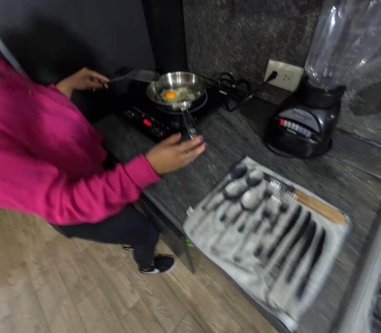 Апартаменты Departamento Privado7, 2 Camas Matri, Parking, Cocina Equipada, Wifi 65 Mb, 2 Climas,Centrico,Tv Smart Сьюдад-Вальес Экстерьер фото